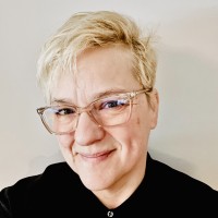 Ana Sartori Email