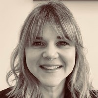 Naomi Naylor Email