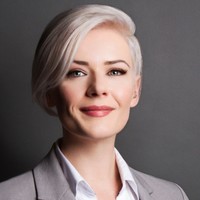 Leah Bush-Advani Email