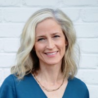 TeamWorks Employee Julie Baeb's profile photo