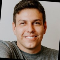 Rafael B. Pires Email