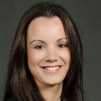 Barbara Németh Email