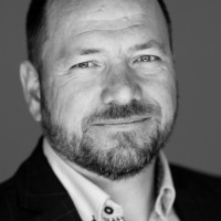 Tore Gjøse Email