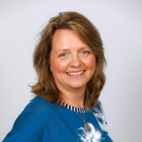 Michaela Almgren Email & Phone Number