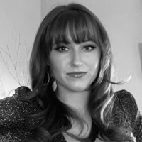 Stephanie Capps Email & Phone Number
