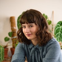 Dayna Lang Email & Phone Number