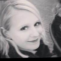 Eva Janssen Email