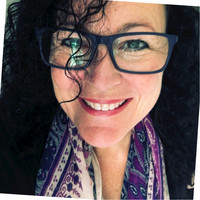 Hosking Interior Design Employee Louise Lambert's profile photo