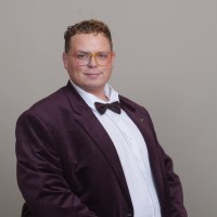 Blaine Folsom Email & Phone Number