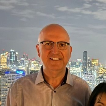 Tony van Den Zegel Email