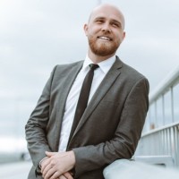 Use Uniforme Employee Gabriel Georg's profile photo