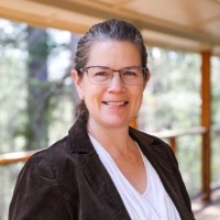 Cindy Leonard Email & Phone Number