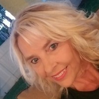 Peggy Davern Email & Phone Number