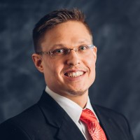 Lari Tuononen Email
