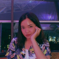 Shania Muis Email