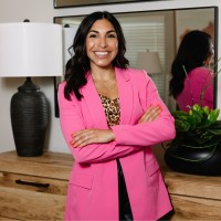 Ambit Energy Independent Consultant Employee Julia Fuentes's profile photo