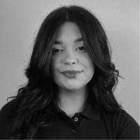 Bidweb Security IT Employee Letícia Sencádes's profile photo