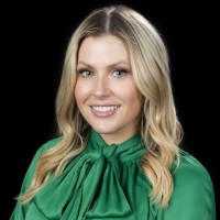 Allergan Aesthetics, an AbbVie Company Employee Andrea Devlin's profile photo