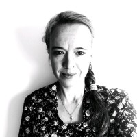 Melani le Roux-Knoetze Email