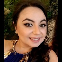 National Holistic Institute Employee Antonella Dicandia's profile photo