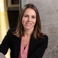 Amazon Employee Cristina Santiago's profile photo