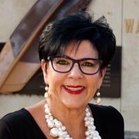 Coldwell Banker Plaza Real Estate Employee Gaylin Lawrence's profile photo