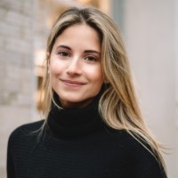 Chloe Bergson Email & Phone Number