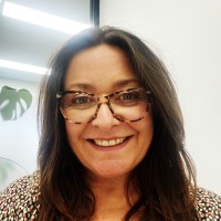 Melanie Winters Email