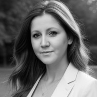 Strata Landscape Employee Crystal Bissell-Radcliff's profile photo
