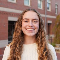Apple Employee MacKenzie Perry's profile photo