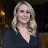 True Classic Employee Julia Carter's profile photo