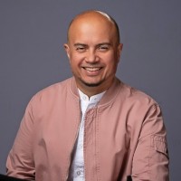Pfizer Employee Edwin Peña's profile photo