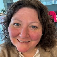 Leigh Crawford Email & Phone Number