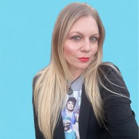 Status Labs Employee Joanie Cox-Henry's profile photo