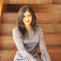 Email e telefono di Riddhi Shah