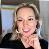 Tandem Clinical Research Employee Lindsay Crosas's profile photo