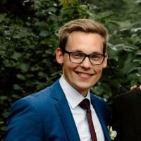 Thorben Schütt Email