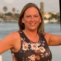 Service Lighting Employee Lindsey Irving's profile photo