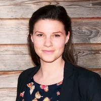 Carolin Scharnowski Email