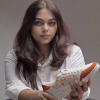Simran Bhagat Email