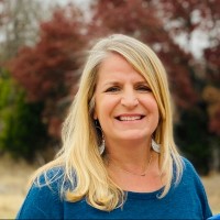 Emergent Tree Education, Inc. Employee Larissa Bradford's profile photo