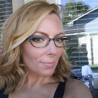 Associated Eyecare Employee Tamara Blaisdell's profile photo