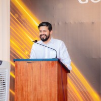 Gautam Saraogi Email & Phone Number