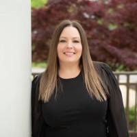 Lisa Strader Email & Phone Number