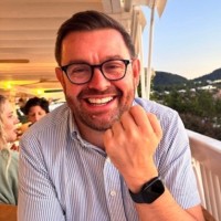 EE Employee Wayne Raper's profile photo