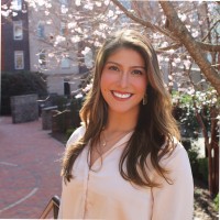 Daniela Avelar Email