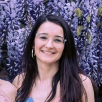 Snap Out Employee Stacy Redmond's profile photo