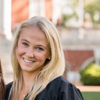 Robin Hood Employee Avery Pierce's profile photo