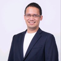 Becquini Akbar Email & Phone Number