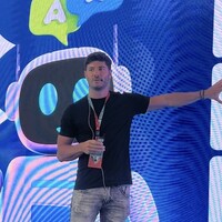 SpiniX Employee Adam Palicz's profile photo